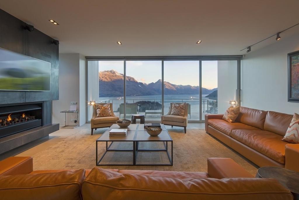 Villa De Luxe, A Relax It'S Done Luxury Holiday Home كوينستاون المظهر الخارجي الصورة