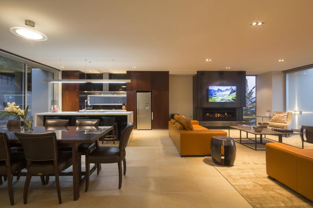 Villa De Luxe, A Relax It'S Done Luxury Holiday Home كوينستاون المظهر الخارجي الصورة